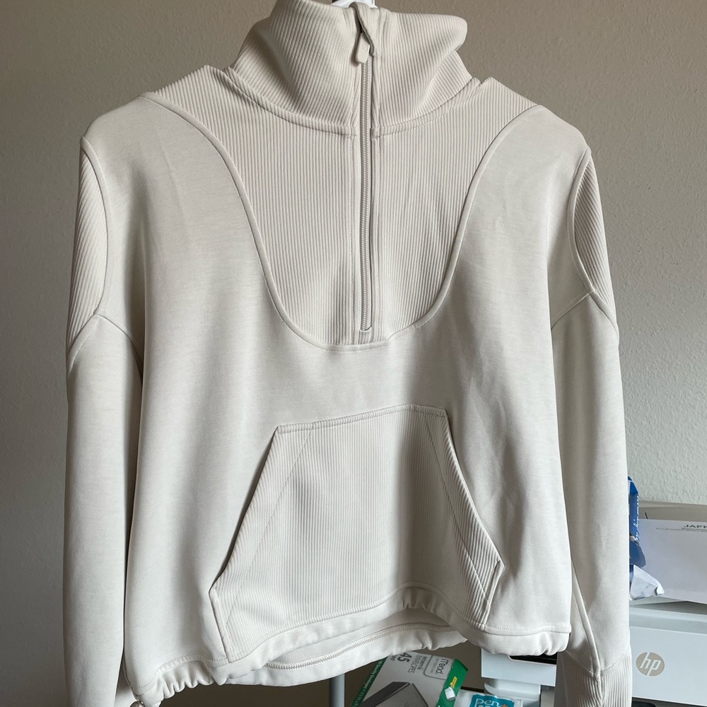 NWOT! Brushed Softstreme Ribbed Half Zip.